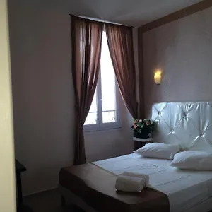 Arcotel 4 Minutes Du Palais Des Festivals - New Management New Team - Old Revievv Отель