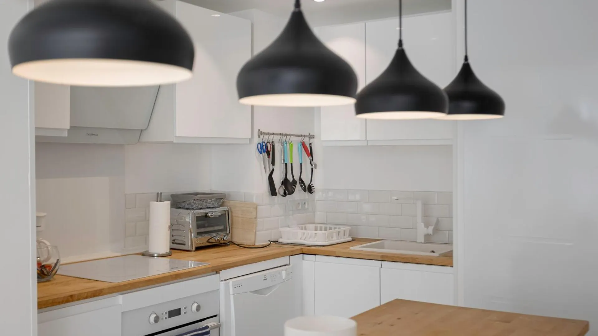 Cannes Bliss - 12Mn A Pied Du Palais, 5Mn Plages, Clim, Terrasse Francja